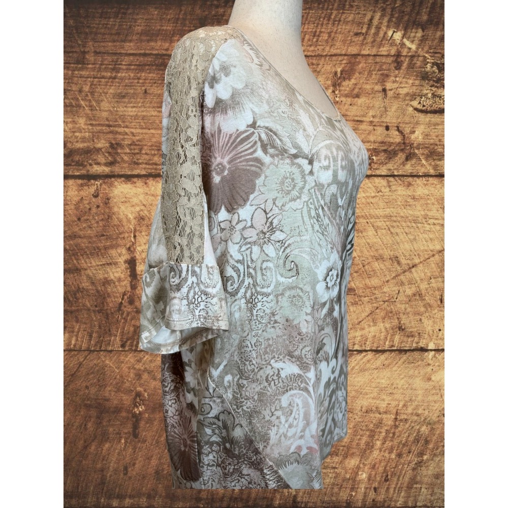 CHICO's Boho Floral Lace Inset Tunic Top Size 2 Large Neutral Soft Knit Relaxed